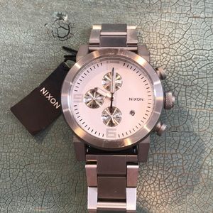 Men’s Nixon Watch!